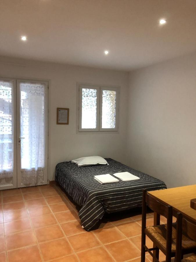 Appartements " Le Clos De La Cerisaie" Castillon-du-Gard Dış mekan fotoğraf