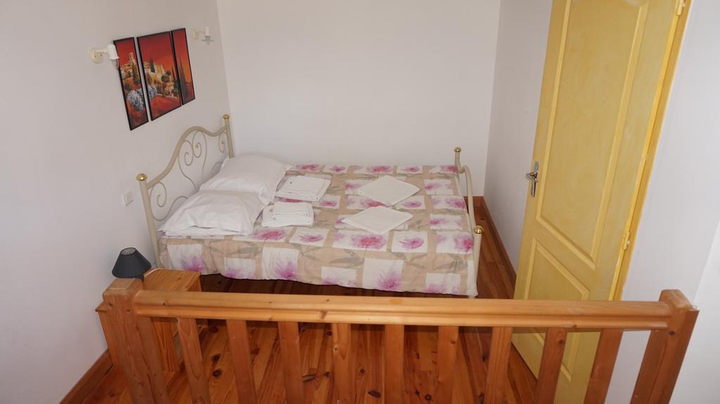 Appartements " Le Clos De La Cerisaie" Castillon-du-Gard Dış mekan fotoğraf