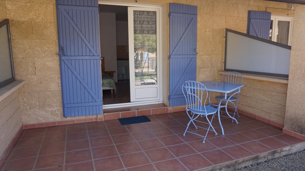 Appartements " Le Clos De La Cerisaie" Castillon-du-Gard Dış mekan fotoğraf