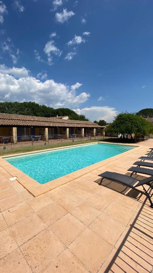 Appartements " Le Clos De La Cerisaie" Castillon-du-Gard Dış mekan fotoğraf