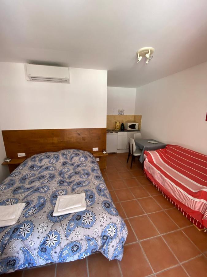 Appartements " Le Clos De La Cerisaie" Castillon-du-Gard Dış mekan fotoğraf